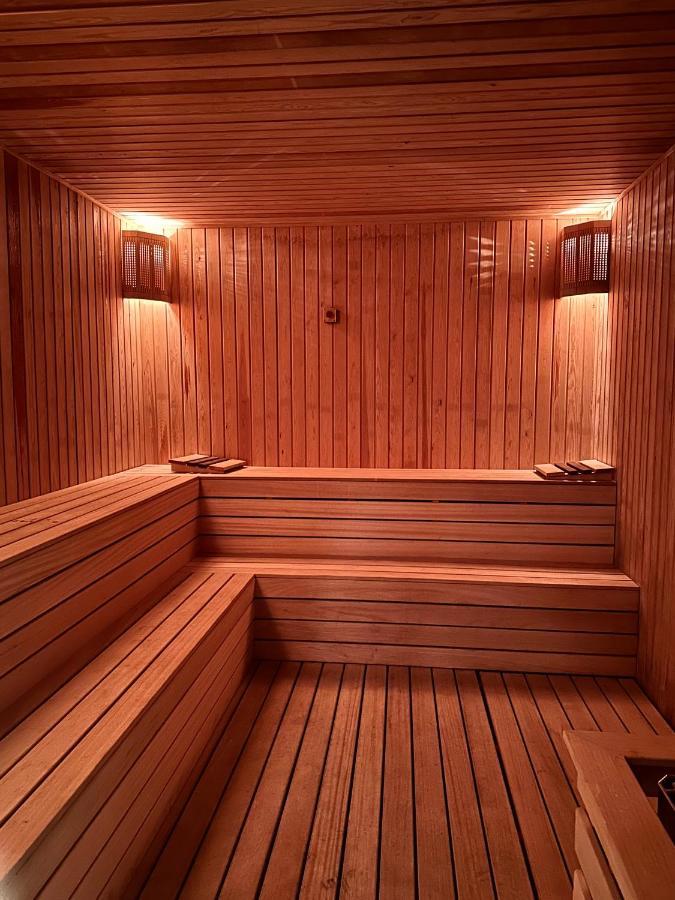 Royal Kate Spa Included, 32Nd Floor Skopje Exteriör bild